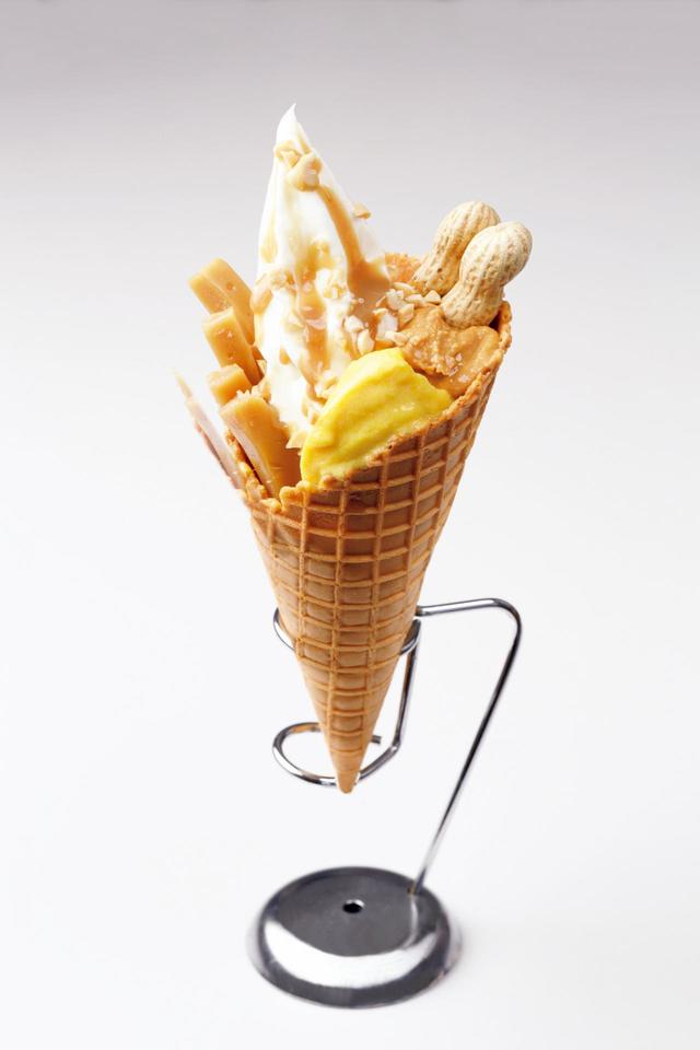 （十勝清水町）あすなろファーミング/放牧ミルクとメムロピーナッツのソフト