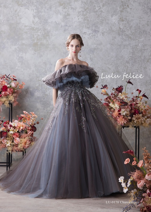 【クラウディア】「Lulu felice（ルル・フェリーチェ）」新作ウェディングドレス｜LU-0178_Charcoalgray