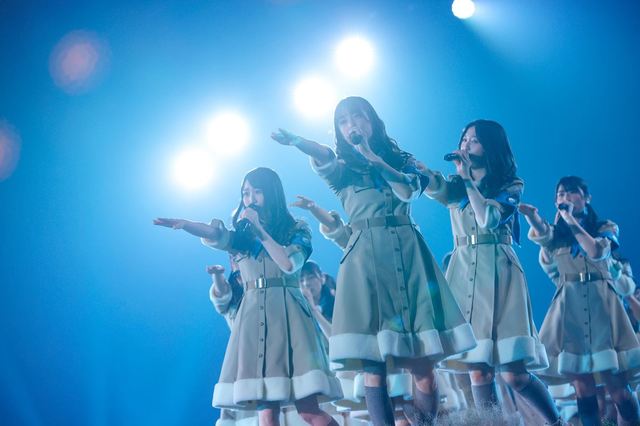 日向坂46 無観客配信ライブ『ひなくり2020 ～おばけホテルと22人のサンタクロース～』