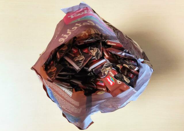 【キタノ商事 ロアカー ショコラテリー ミックス 570g 2098円】各フレーバー30個、合計60個入りの大容量