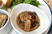 【S/PARK Cafe ランチプレート】ハンバーグは和風きのこソースであっさり