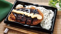 わらじメンチカツ弁当(ソースマヨ)
