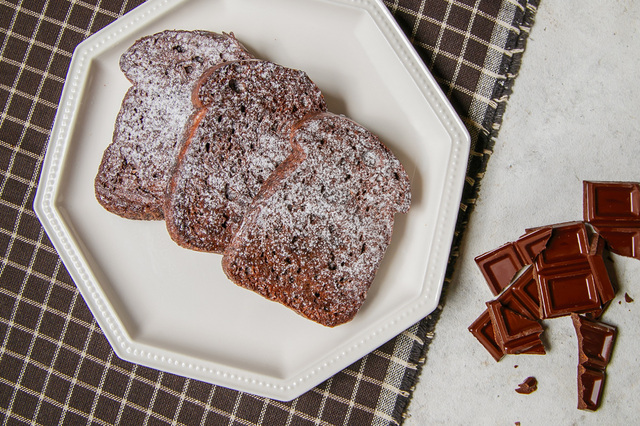 「ショコラフレンチトースト」<期間:2026年1月30日~>【神戸ランチにおすすめ♪「TOOTH TOOTH FISH IN THE FOREST」の自家製パン食べ放題ランチに“いちご×チョコパン”登場!】