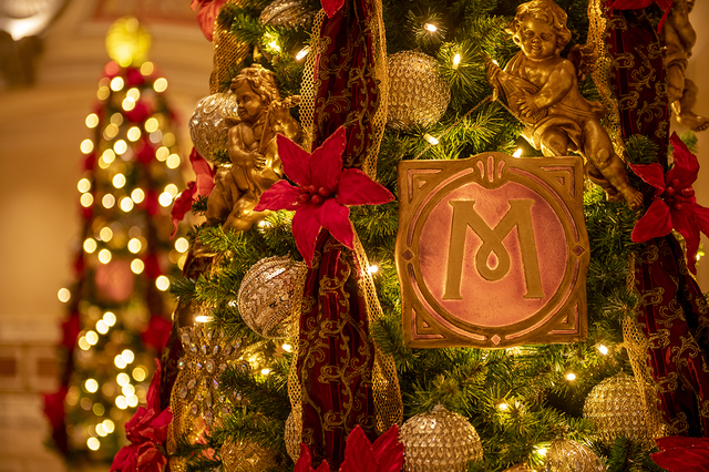 東京ディズニーシー・ホテルミラコスタ　ロビーのツリー