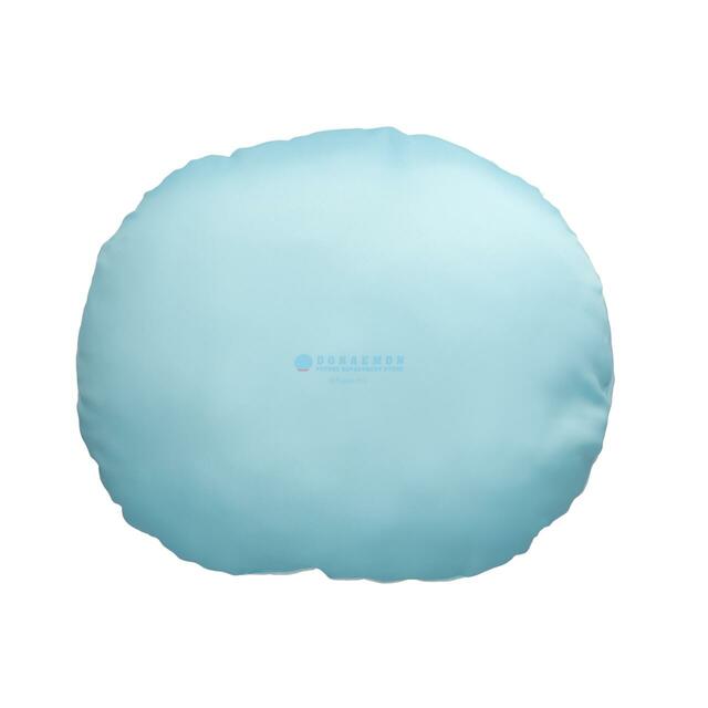 「ドラえもん未来デパート5周年　クッション（背面デザイン）」＜価格：3,300円(税込)＞【「ドラえもん未来デパート」の5周年を祝う新作グッズ登場！ノベルティプレゼントキャンペーンも開催！】