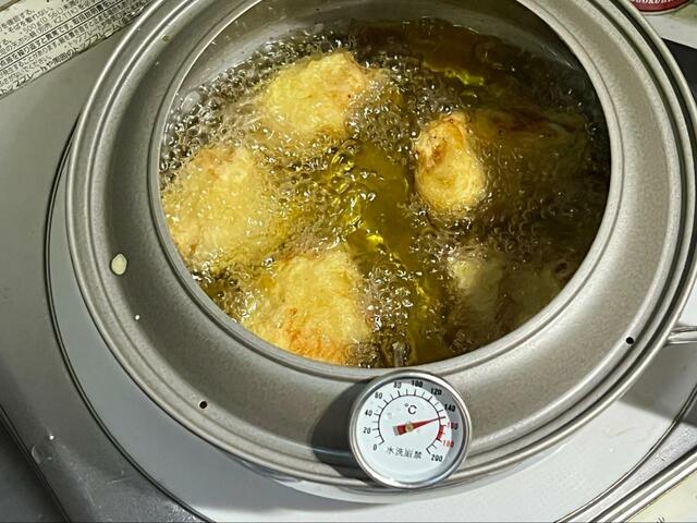 【揚げてお仕舞い】ジュージューといい音！