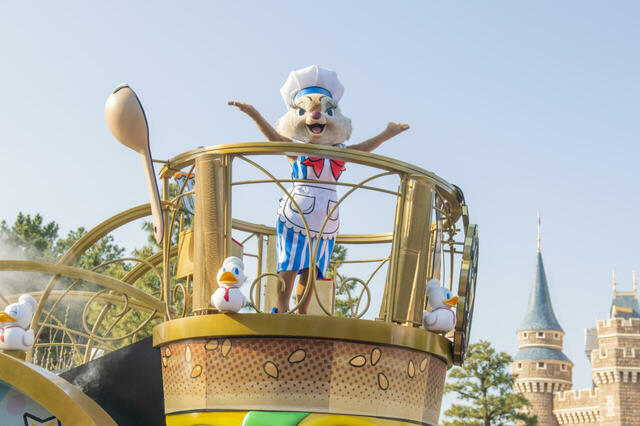 「クワッキーセレブレーション★ ドナルド・ザ・レジェンド!」のようす【「ディズニー・パルパルーザ“ドナルドのクワッキー・ダック！ダック！ダックシティ！”」】