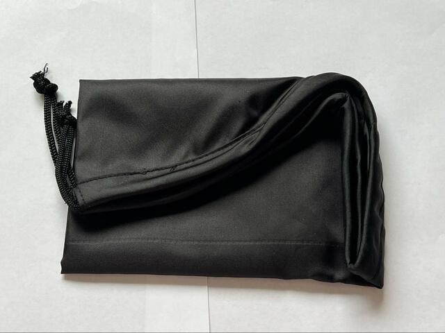 【セリア らくちんキンチャク】たたむと小さい