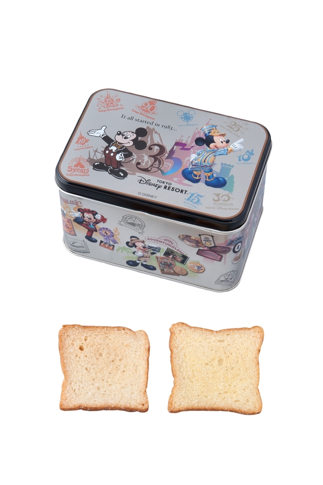 ラスク 800円｜縦約10.5×横約15×高さ約9cm｜内容量：8枚（プレーン4枚、メイプル4枚）｜東京ディズニーリゾート35周年“Happiest Celebration! ”スペシャルグッズ
