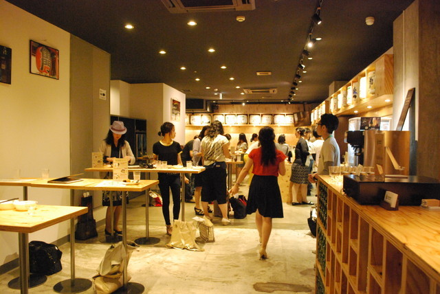 「KURAND SAKE MARKET」潜入レポ／店内