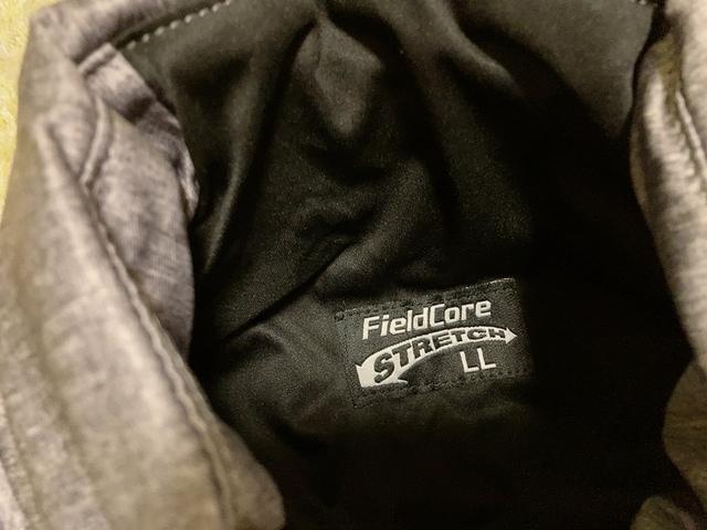 【ワークマン AERO STRETCH(エアロストレッチ)ベスト】ストレッチが効いているのが魅力