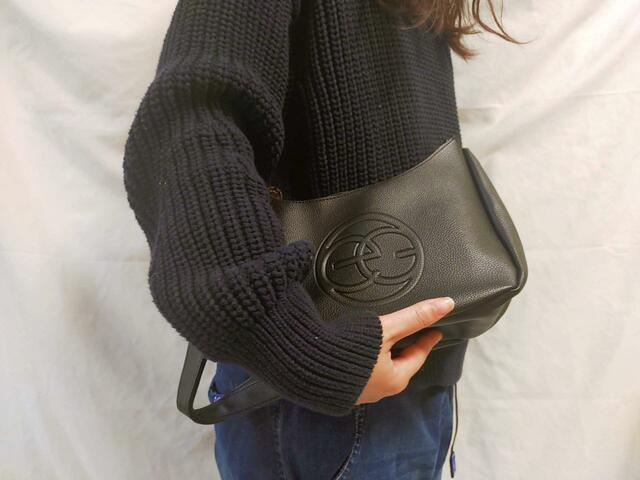 クラッチバッグとして持ってもオシャレ