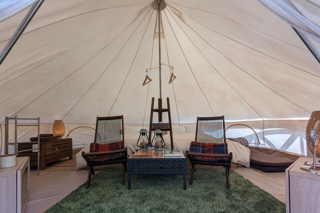 【THE FARM】グランピングテントの様子