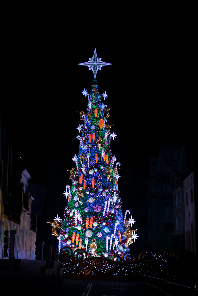 新クリスマス・ツリー|ユニバーサル・スタジオ・ジャパン