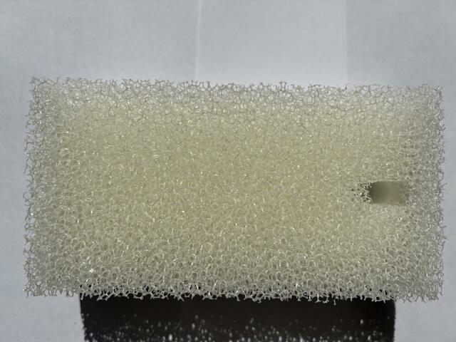 【無印良品 ウレタンフォーム三層バススポンジ】汚れがひどい時は粗い面で