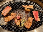 【牛角】いろいろな肉の食べ放題ができるのが牛角の魅力。それにデザートの食べ放題がセットになった
