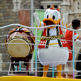TDL「ディズニー夏祭り」2015 キッズ向けプログラム「おんどこどん!」撮影 / MezzoMiki