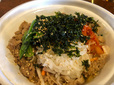 【すき家　おんたま黒ビビンバ牛丼】海苔の香りがふわっと広がって食欲が刺激されます
