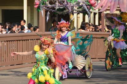 Tdl ファンの涙と感謝に包まれて ディズニーランド ジュビレーション 最終公演レポート 2 3 ディズニー特集 ウレぴあ総研