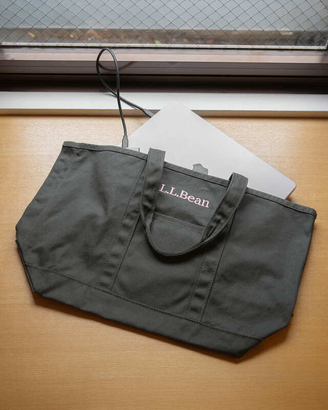 【L.L.Bean新作バッグ】13インチのノートPCも収納可能な容量