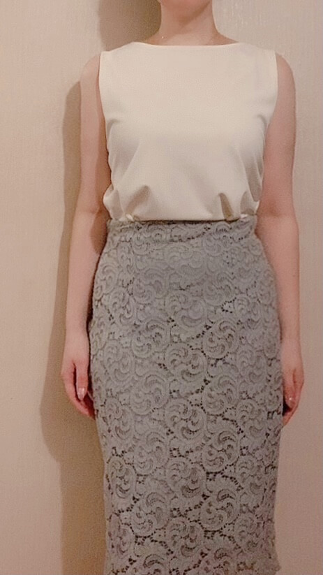 【ユニクロ】クレープジャージーT（ノースリーブ）インすれば食事などのお出かけにもGood！