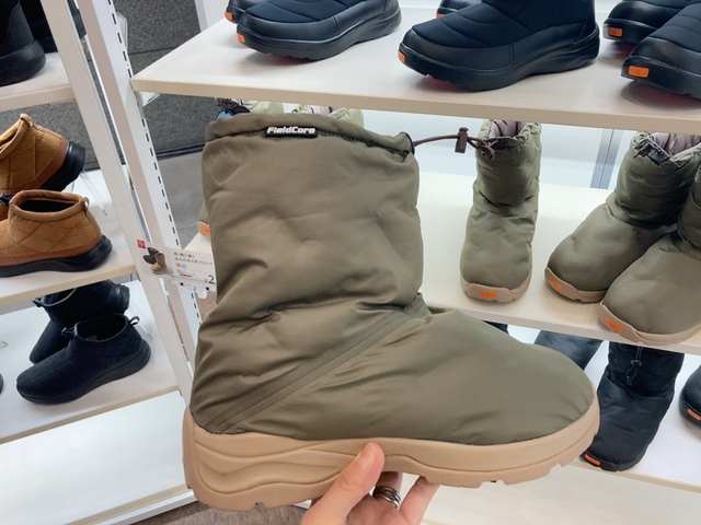 【ワークマン 防寒ブーツケベックNEO】保温性抜群のボール状中綿が足元を暖かく包み込みます