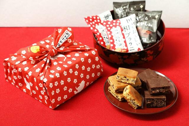 「世にもおいしい和ブラウニー 桔梗信玄餅セット」2,000円（税込）※数量限定