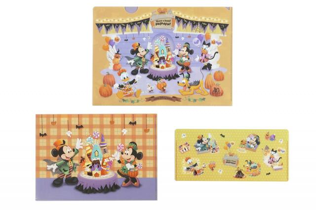 クリアホルダー＆チケットケース 1,200円｜東京ディズニーリゾート「ディズニー・ハロウィーン」2023スペシャルグッズ｜販売店舗：東京ディズニーランド「ディズニー&カンパニー」、東京ディズニーシー「エンポーリオ」