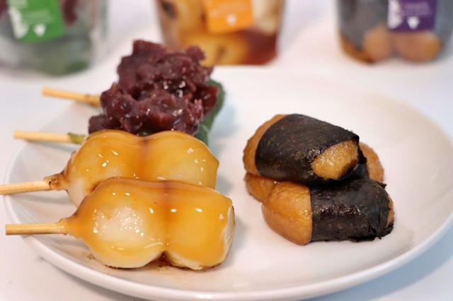 お皿に並べてみました