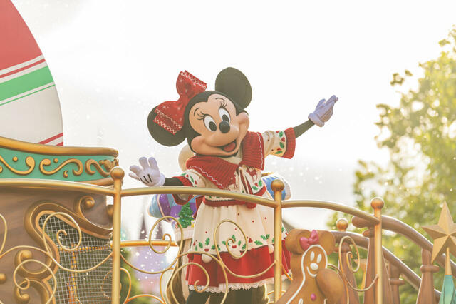 2024年11月14日 「ディズニー・クリスマス」プレスプレビュー/東京ディズニーランド/ディズニー・クリスマス・ストーリーズ“フォンド・フェアウェル”の模様