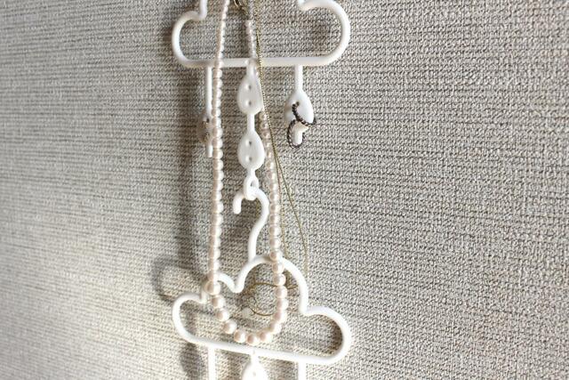 【キャンドゥ】アクセサリーハンガー クラウド／100円