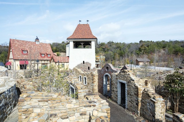 「魔女の谷」廃墟通り