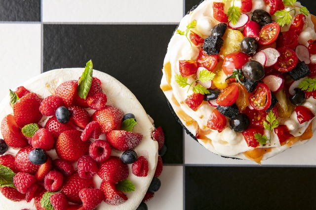 オープンフェイスケーキ