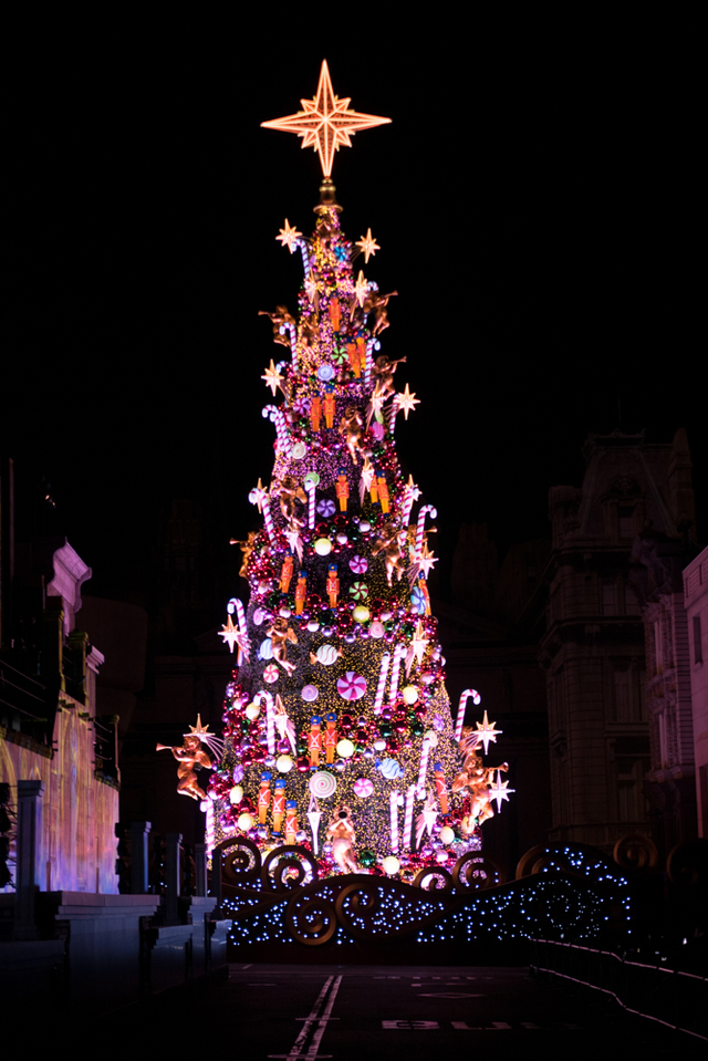 新クリスマス・ツリー|ユニバーサル・スタジオ・ジャパン