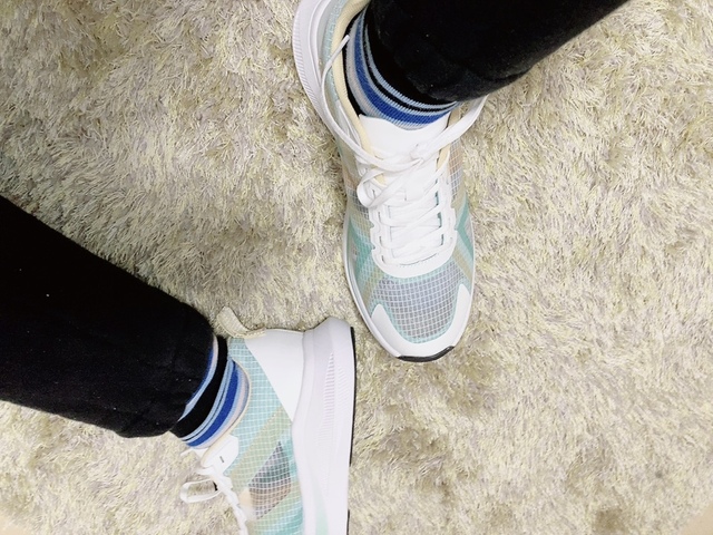 【ワークマン アスレシューズハイバウンスオーバードライブ】外出が増える春におすすめ