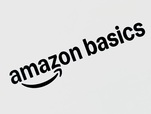 【Amazon basics　3段スチールラック キャスター付き】日用品から家具まで幅広く展開されているAmazonのプライベートブランド「Amazon basics（アマゾンベーシック）」
