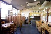 レストハウス 舞子（愛知／豊田）　内観　広々とした店内。大人数で利用する場合は事前に予約をしよう。