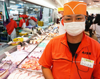 角上魚類・小平店の川崎真論店長