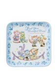 ミルクティーショートケーキ(ピスタチオ入り)、スーベニアカップ付き 1,450円|東京ディズニーシー「ダッフィー&フレンズのファインド・ユア・ビューティフル・ブルー!」フードスーベニア|発売日:2026年7月7日(火)