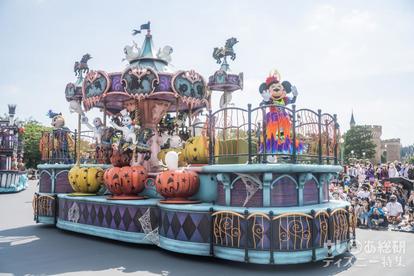 ディズニー ハロウィーン 3年ぶり復活 パレード速報 スプーキー Boo パレード 見どころ紹介 1 2 ディズニー特集 ウレぴあ総研