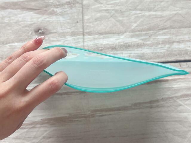 スライダーで開閉する仕様