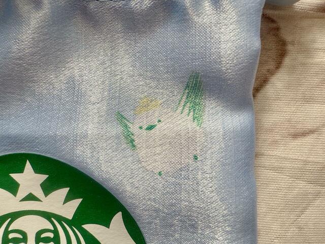 右上にはさりげなくシマエナガのイラストも♪