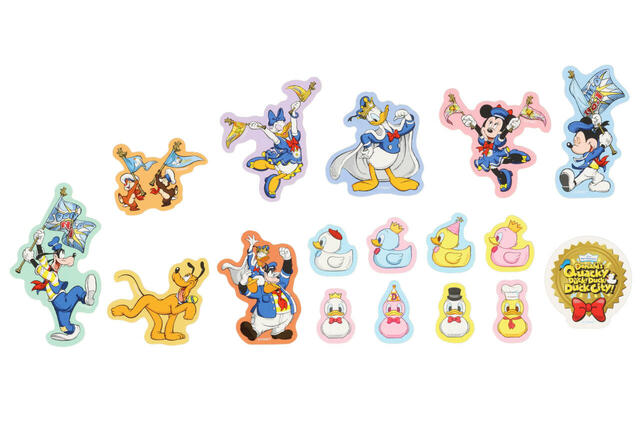 シールセット 800円｜ディズニー・パルパルーザ「ドナルドのクワッキー・ダック！ダック！ダックシティ！」スペシャルグッズ｜販売店舗：東京ディズニーランド「ディズニー＆カンパニー」｜発売日：2025年4月7日（月）