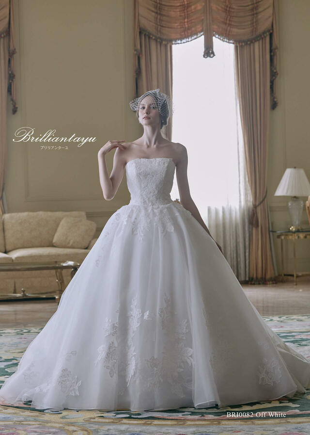 クラウディア|「Brilliantayu (ブリリアンターユ)」新作ウェディングドレス|BRI-0082_OffWhite