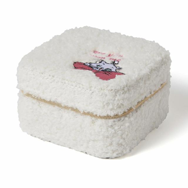 トラベルジュエリーボックス アイボリー 2,200円