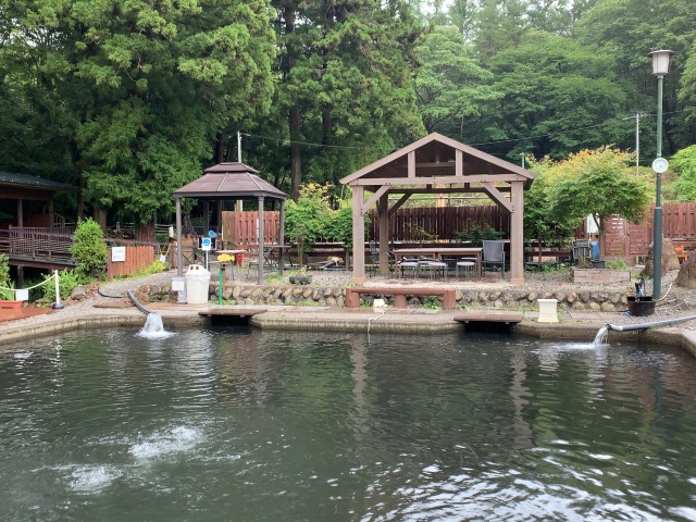 フィッシングエリア〈やま里〉