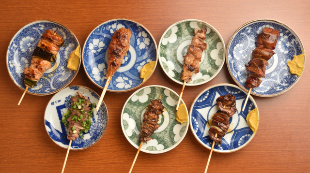 「おすすめ屋 神戸三宮店『串焼きメニュー』」<価格:2,500円(税込)>【備長炭の炭火焼き鳥など全140品が食べ放題!「おすすめ屋 神戸三宮店」の“2,500円食べ飲み放題”が、さらにお得にリニューアル!】