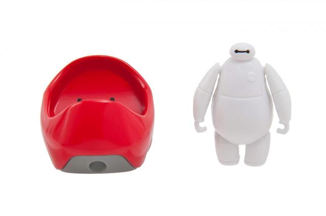 ディズニービークルコレクション〈トミカ〉 1600円｜幅約3.5×長さ約5×高さ約5cm｜東京ディズニーリゾート・アプリ、ギャグファクトリー／ファイブ･アンド･ダイム