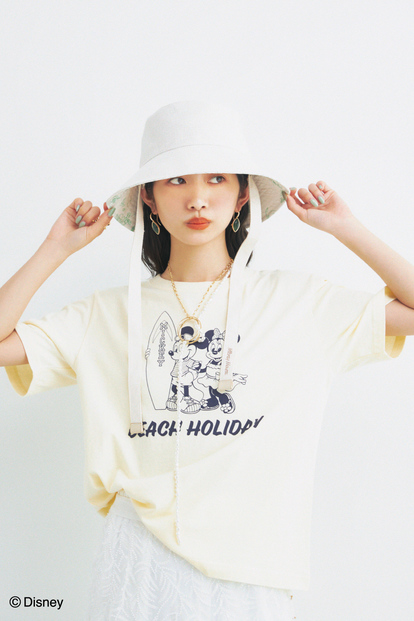 LILY BROWN×ディズニー】夏を楽しむミッキーがお洒落♪「Tシャツ