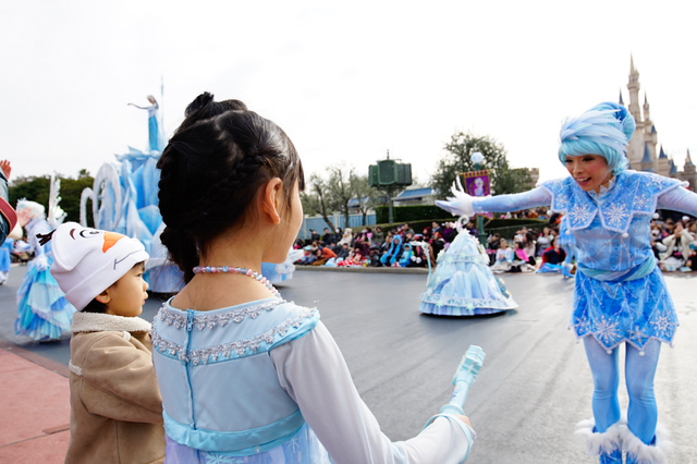 「フローズンファンタジーパレード」2016年|東京ディズニーランド「アナとエルサのフローズンファンタジー」